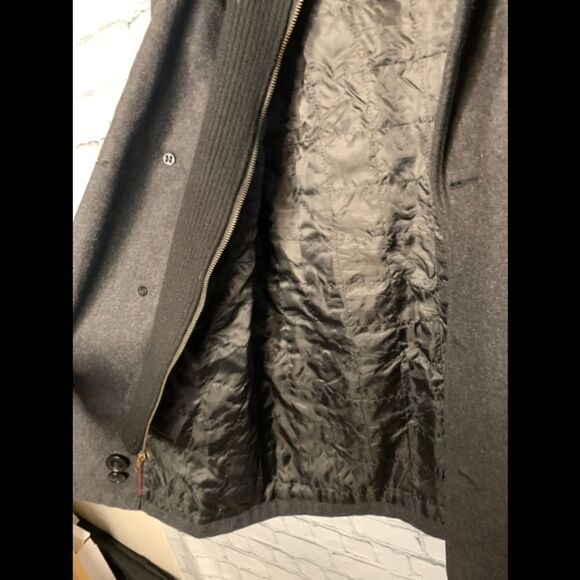 Kenneth Cole wool jacket. Small - Picture 4 of 6